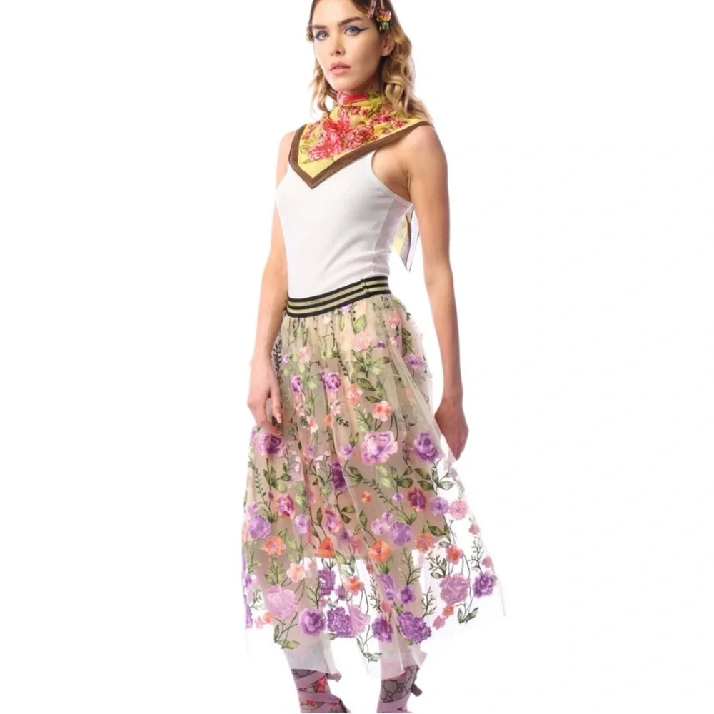 Aratta L Lavender Love Skirt - Purple and Cream Embroidered Flowers S-3
